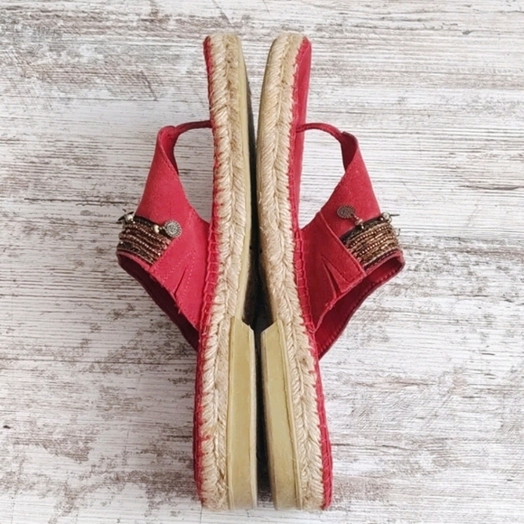 🟥Bass Red Suede Leather Beaded Sandals - Picture 6 of 8